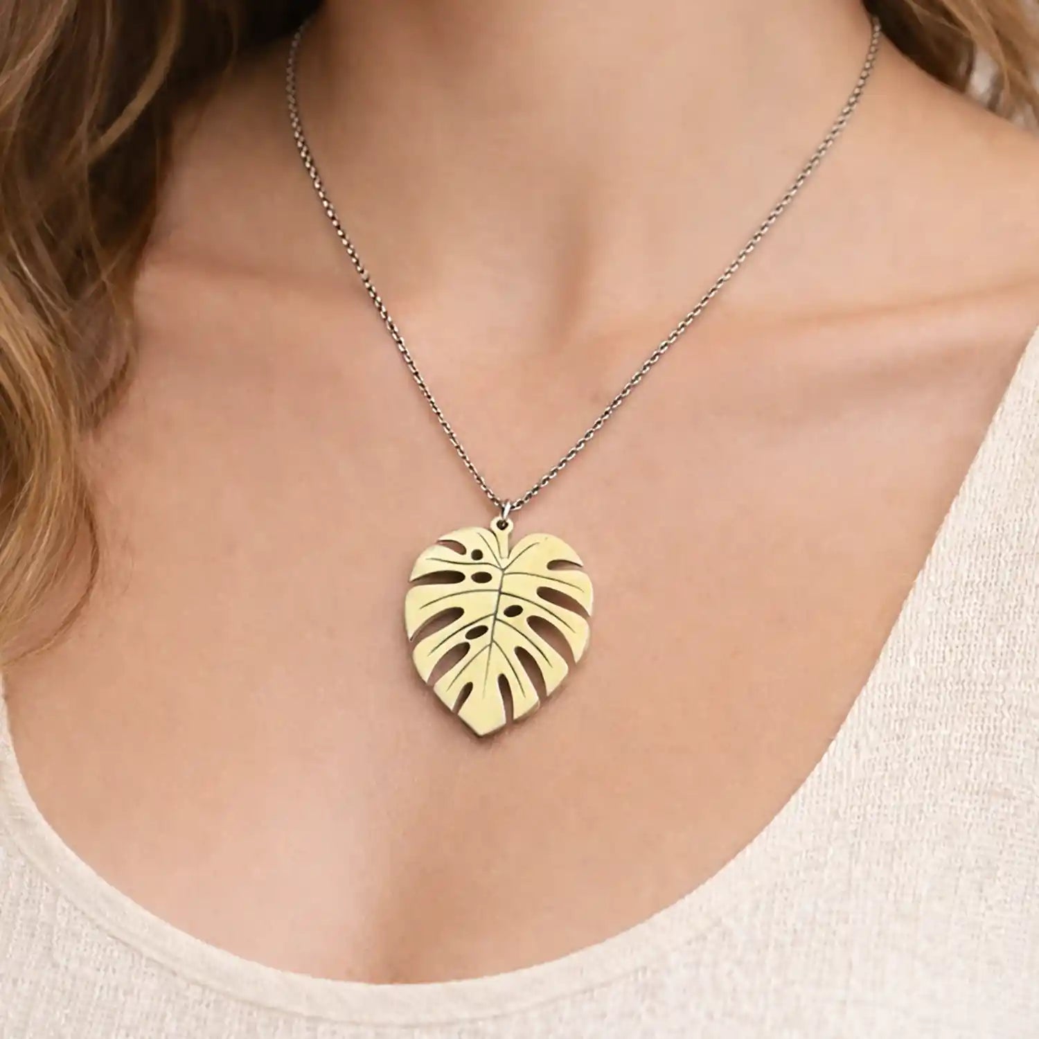 925 Ayar Gümüş Monstera Yaprak Kolye