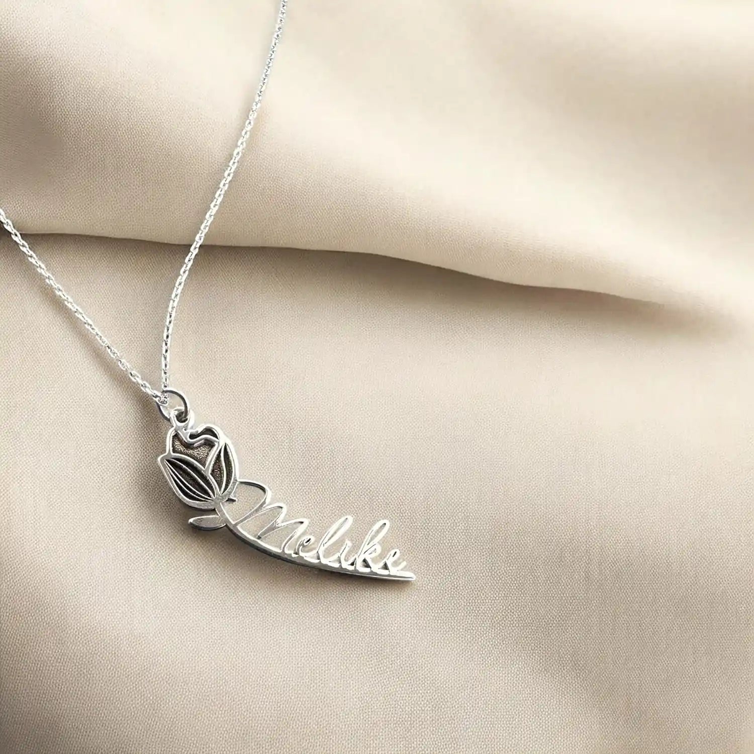 925 ayar gümüş kolye