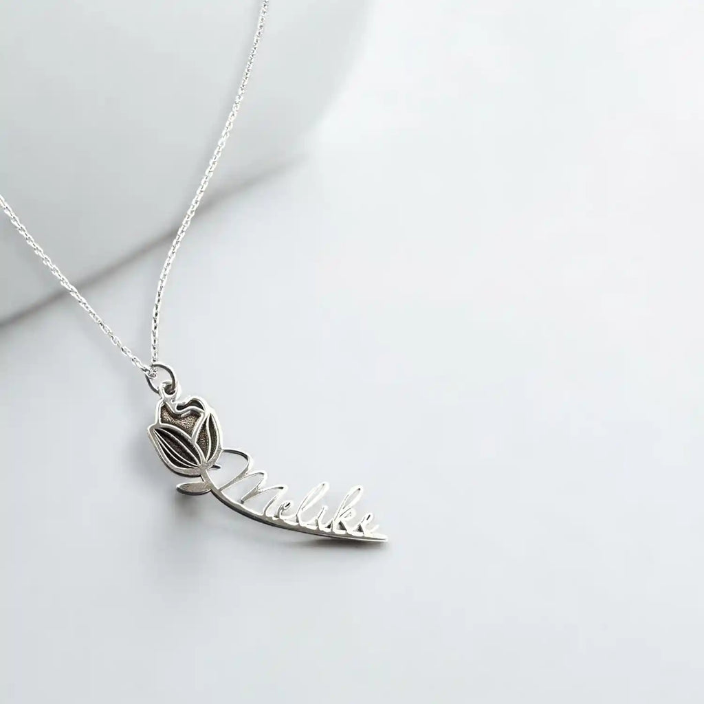 isimli gümüş kolye