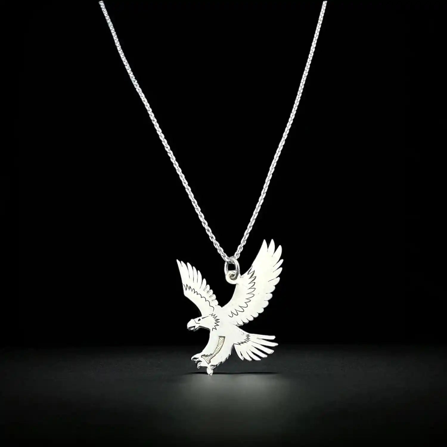 gümüş kartal kolye